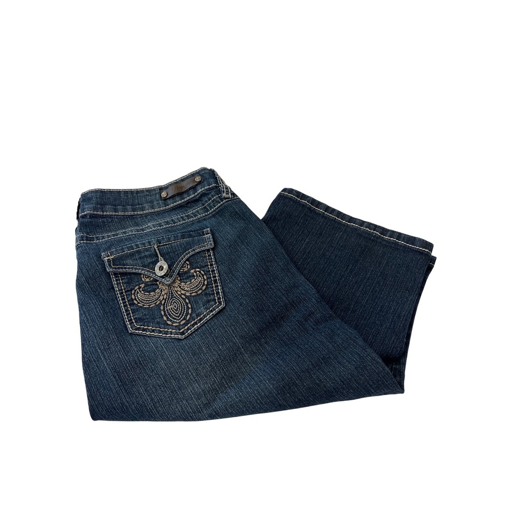Royalty by YMI Dark Wash Bermuda Denim Shorts Embroidered Size 12 Thick Stitch